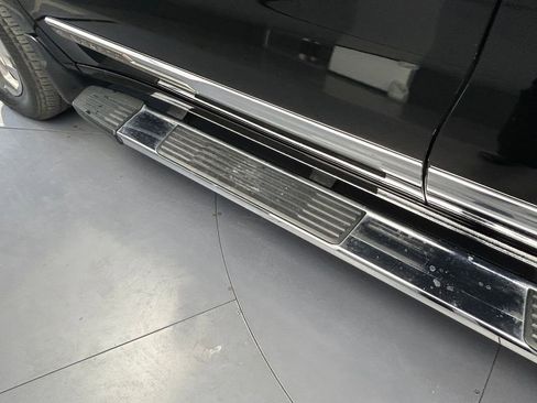 Used 2022 Chevrolet Silverado 1500 High Country RWD image 39