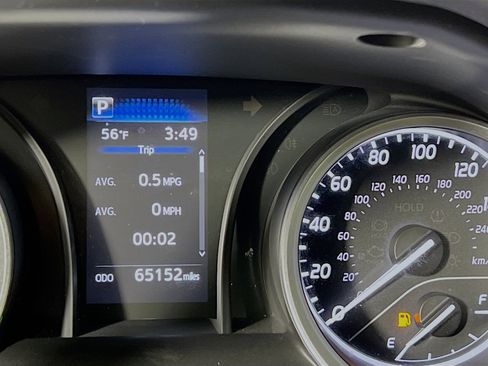 Used 2021 Toyota Camry LE image 22