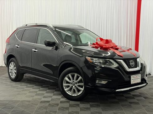 Used 2018 Nissan Rogue SV w/ Premium Package AWD/4WD image 1
