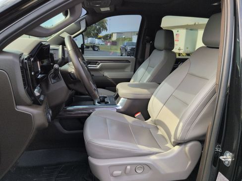 Certified 2024 Chevrolet Silverado 2500 LTZ w/ LTZ Premium Package AWD/4WD image 20