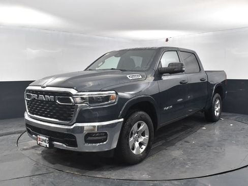 New 2026 RAM 1500 Big Horn AWD/4WD image 4