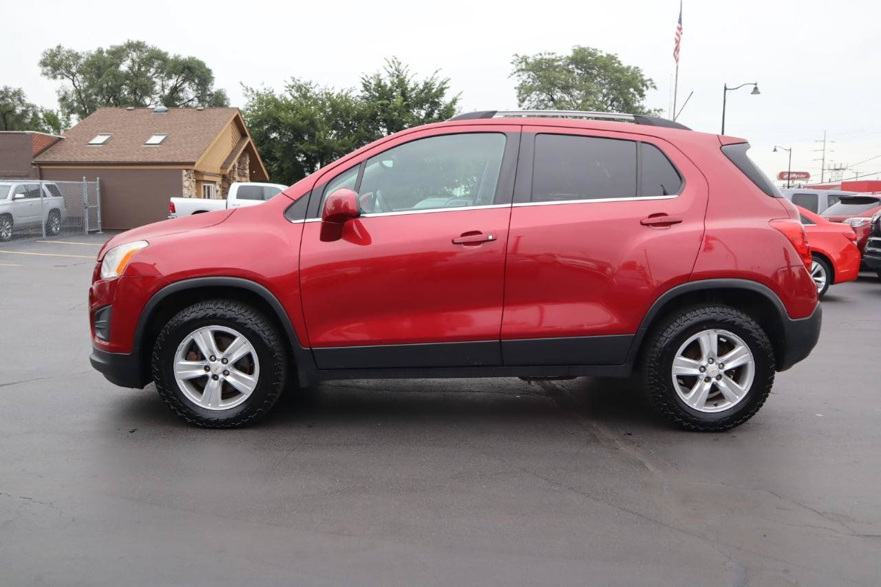 Used 2015 Chevrolet Trax LT AWD/4WD image 2