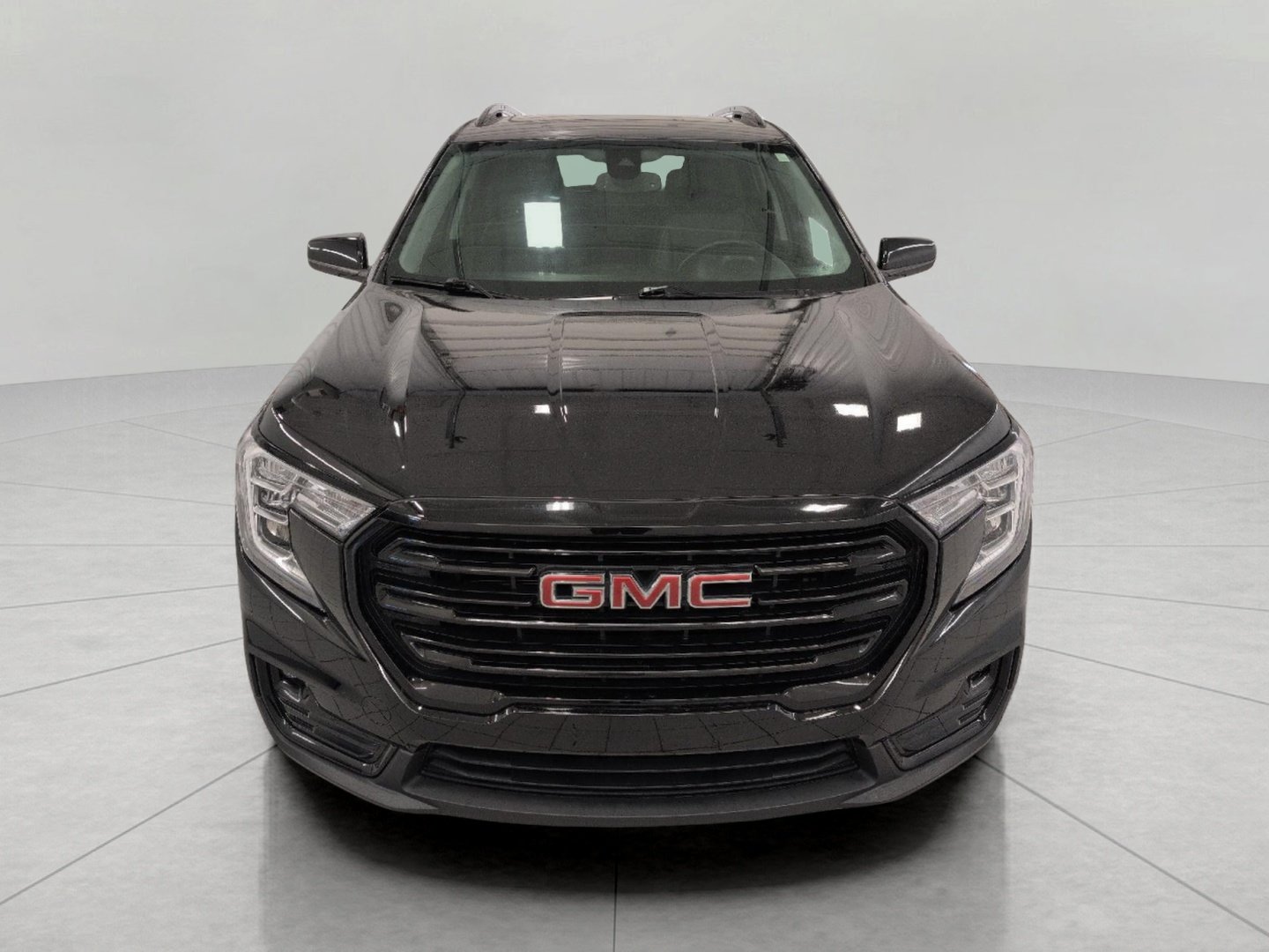 Used 2023 GMC Terrain SLT w/ Elevation Edition AWD/4WD image 13