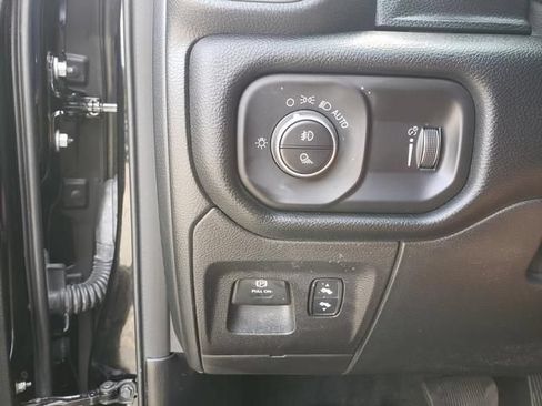 Used 2022 RAM 1500 Big Horn AWD/4WD image 27