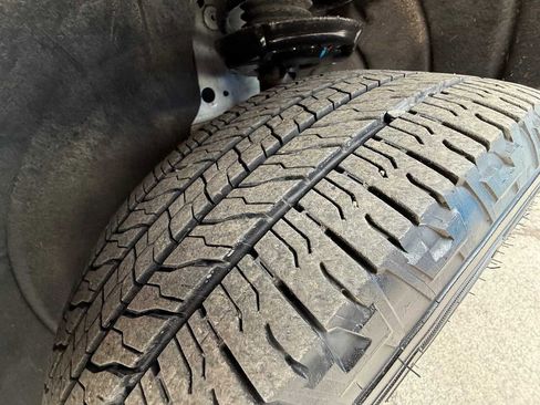 Used 2023 GMC Terrain AT4 image 56