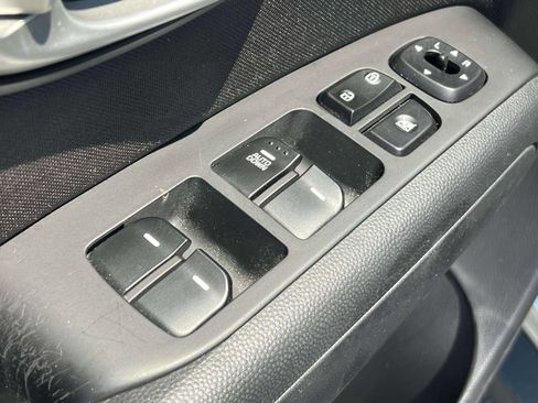 Used 2016 Kia Soul FWD image 18