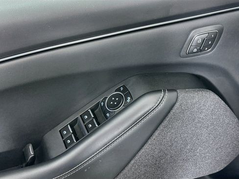 Used 2023 Ford Mustang Mach-E Premium AWD/4WD image 15