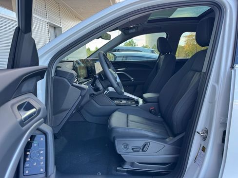 New 2025 Audi Q5 2.0T Premium image 21