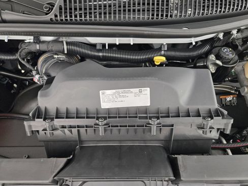 New 2026 Chevrolet Express 2500 w/ Communications Package RWD image 34