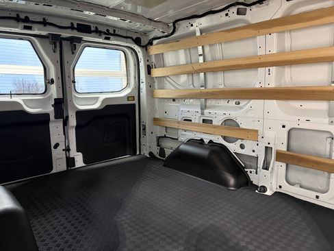 Used 2024 Ford Transit 250 Low Roof w/ Exterior Upgrade Package image 30
