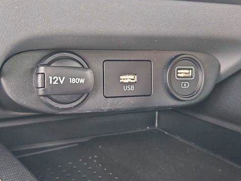 Certified 2023 Hyundai Elantra SEL w/ Convenience Package image 31