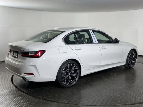 New 2026 BMW 330i xDrive Sedan w/ Premium Package image 6