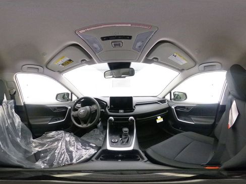 New 2025 Toyota RAV4 LE image 33