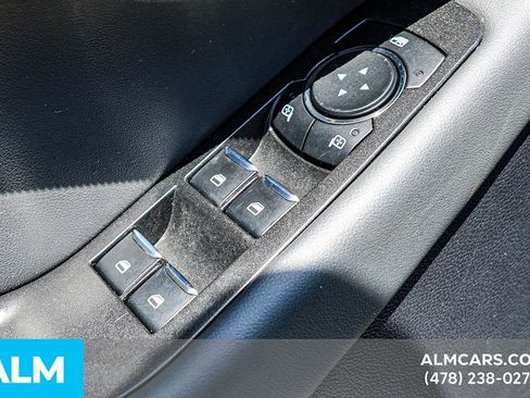 Used 2025 Ford Explorer Active image 45