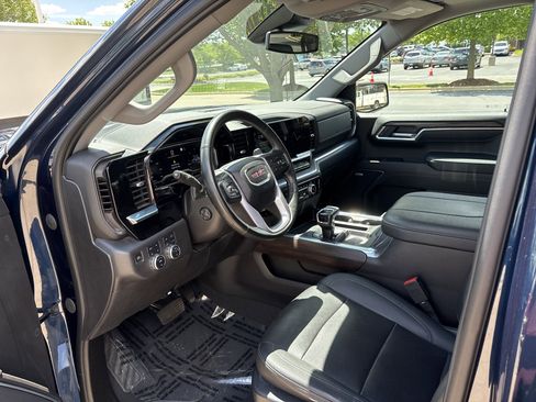 Used 2023 GMC Sierra 1500 SLT w/ SLT Premium Plus Package AWD/4WD image 12