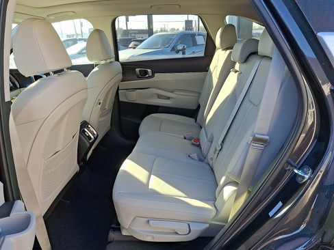 New 2026 Kia Sorento S image 11