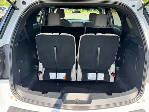 Used 2018 Ford Explorer FWD image 33