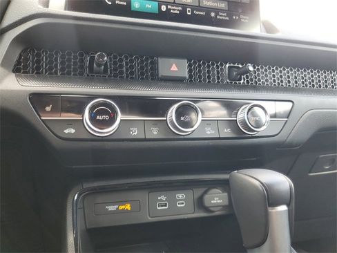 Certified 2025 Honda CR-V Sport-L image 23