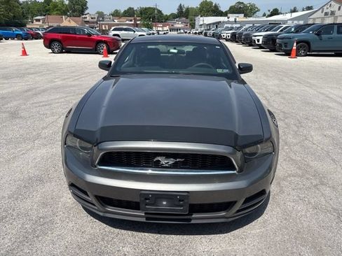 Used 2014 Ford Mustang Coupe RWD image 9
