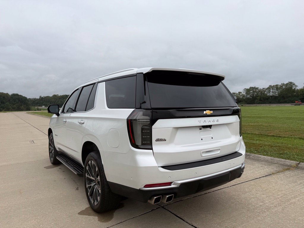 Used 2025 Chevrolet Tahoe High Country w/ Sun And Tow Package AWD/4WD image 9