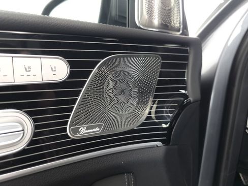 Certified 2025 Mercedes-Benz GLS 450 4MATIC image 7