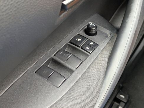 Used 2023 Toyota Corolla LE image 23