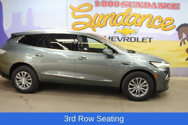 Used 2023 Buick Enclave Essence AWD/4WD image 1