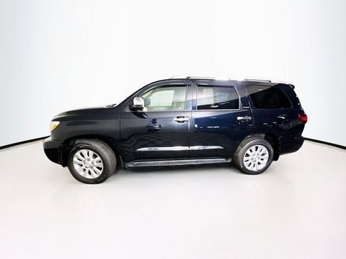 Used 2019 Toyota Sequoia Platinum AWD/4WD image 8