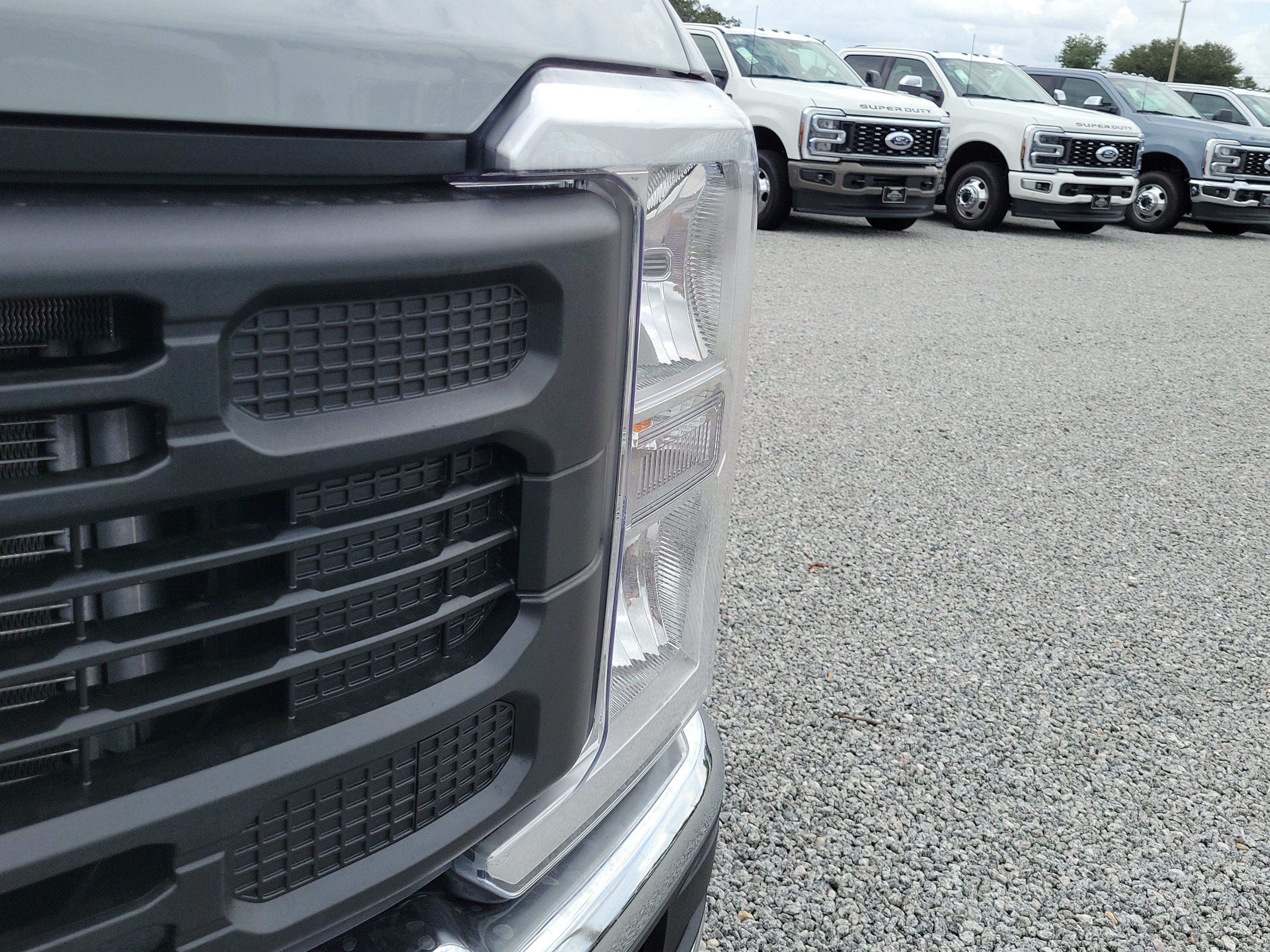 New 2026 Ford F350 XL AWD/4WD image 4
