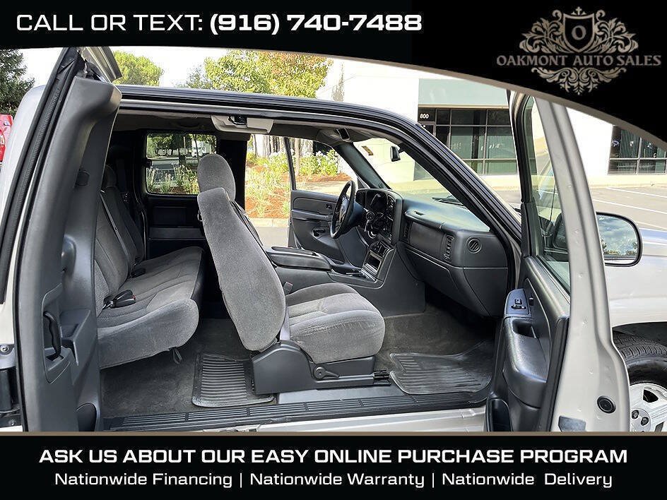 Used 2006 Chevrolet Silverado 1500 LT w/ Light Duty Power Package RWD image 11