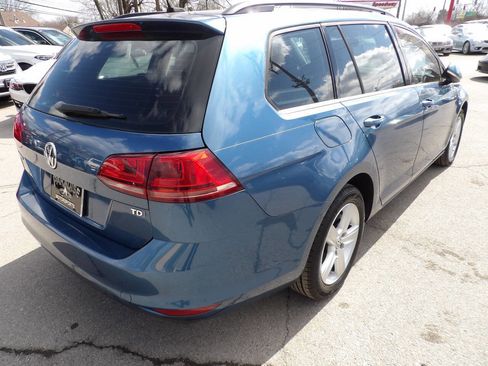 Used 2015 Volkswagen Golf TDI S image 4