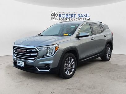 Used 2023 GMC Terrain SLT