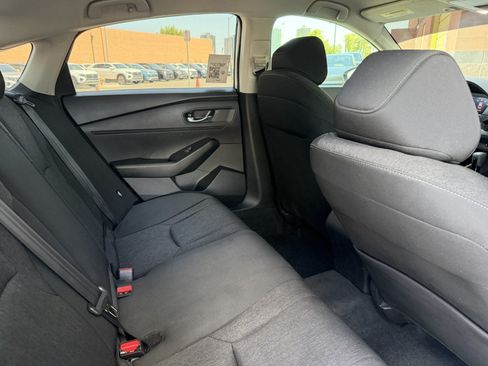 Used 2023 Honda Accord LX image 33