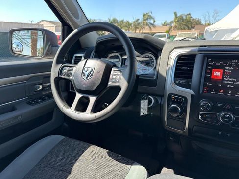 Used 2019 RAM 1500 Classic SLT image 24