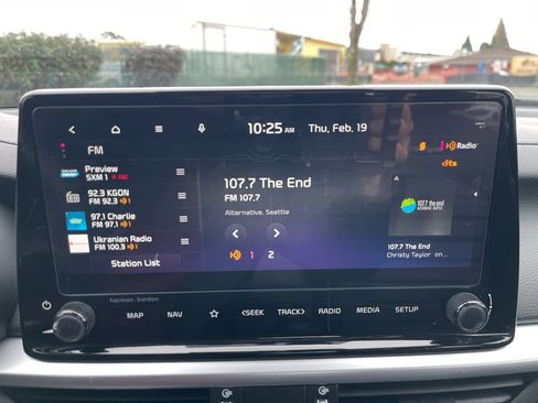 Used 2024 Kia Forte GT-Line w/ GT-Line Premium Package image 10