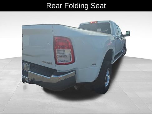 Used 2024 RAM 3500 Tradesman w/ Chrome Appearance Group AWD/4WD image 7