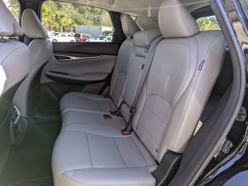 Used 2024 INFINITI QX50 Luxe image 15
