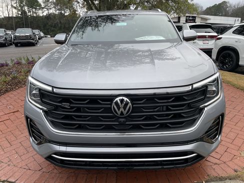 New 2026 Volkswagen Atlas Cross Sport SEL Premium R-Line image 2