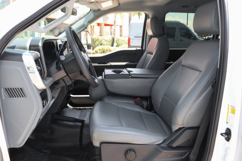 Used 2023 Ford F250 XL w/ XL Chrome Package RWD image 17