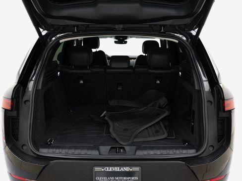 Used 2023 Land Rover Range Rover Sport SE AWD/4WD image 17
