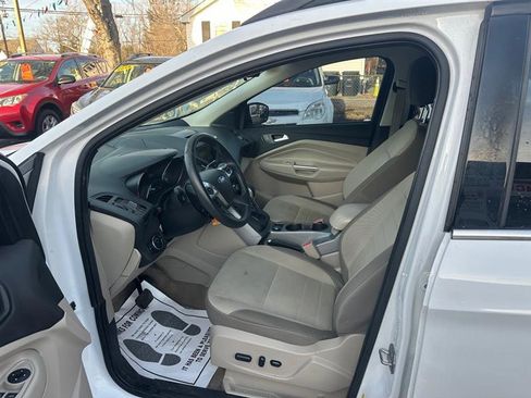 Used 2014 Ford Escape SE w/ Equipment Group 201A image 10