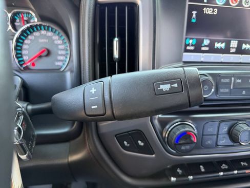 Used 2018 GMC Sierra 1500 SLT w/ All Terrain Package AWD/4WD image 27