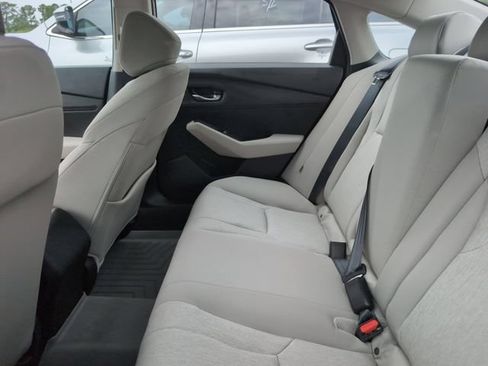 Used 2024 Honda Accord EX image 2