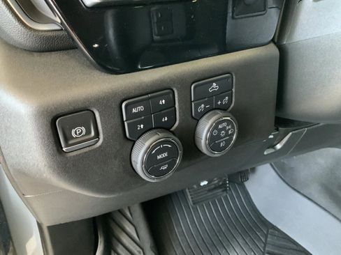 Used 2023 Chevrolet Silverado 1500 RST image 22