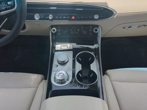 Used 2026 Genesis GV70 2.5T image 17