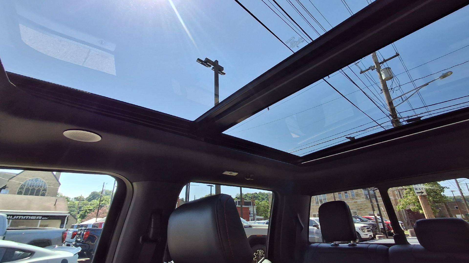Used 2025 Ford F150 Raptor AWD/4WD image 23