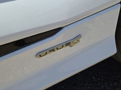 Used 2024 Lamborghini Urus S image 12