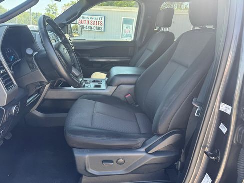Used 2020 Ford Expedition XLT RWD image 9