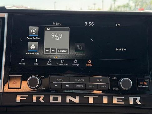 Certified 2025 Nissan Frontier SV RWD image 28