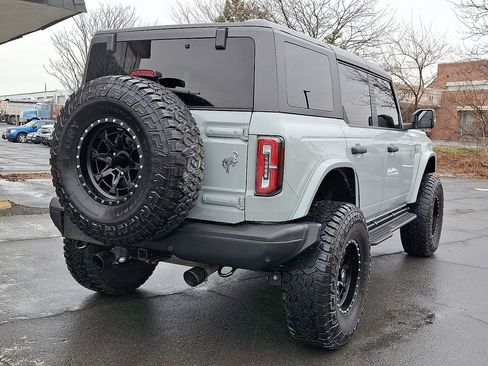 Used 2023 Ford Bronco Badlands w/ Sasquatch Package image 6